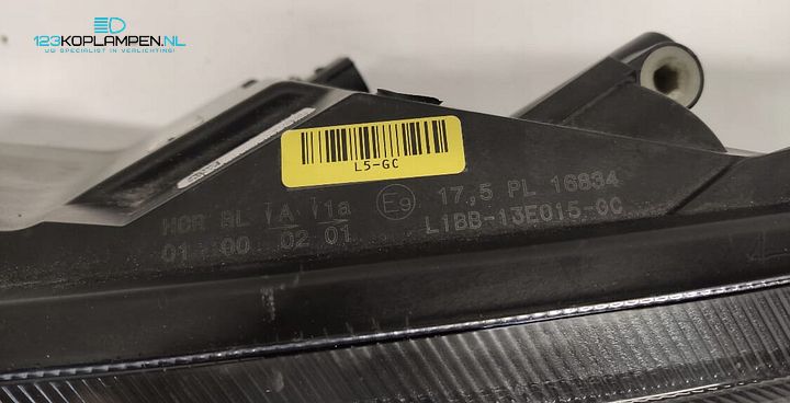 Ford Fiesta MK8 Full Led koplamp links – Foto 6