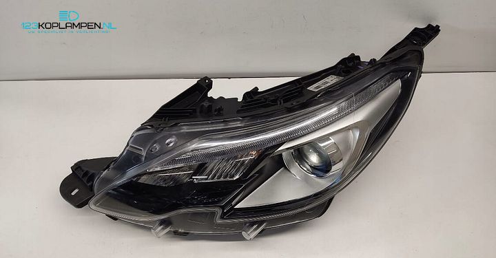 Peugeot 2008 Facelift Led koplamp links – Foto 4