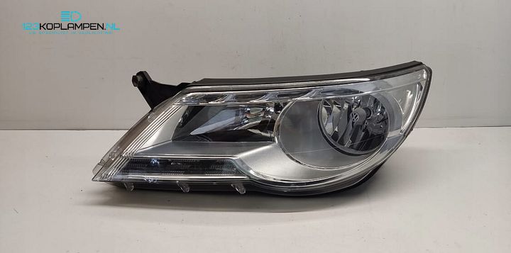 VW Volkswagen Tiguan 5N koplamp links – Foto 2