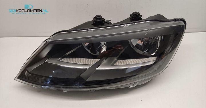 Seat Alhambra 7N koplamp links – Foto 3