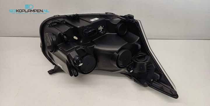 Ford Fiesta MK8 koplamp links – Foto 5