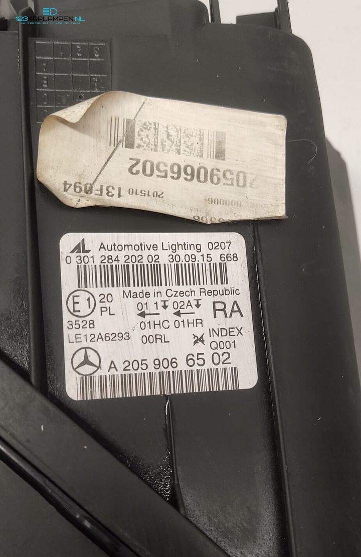 Mercedes C Klasse W205 koplamp rechts – Foto 6