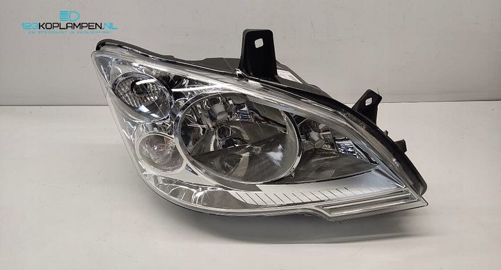 Mercedes Vito W639 Facelift koplamp rechts – Foto 3