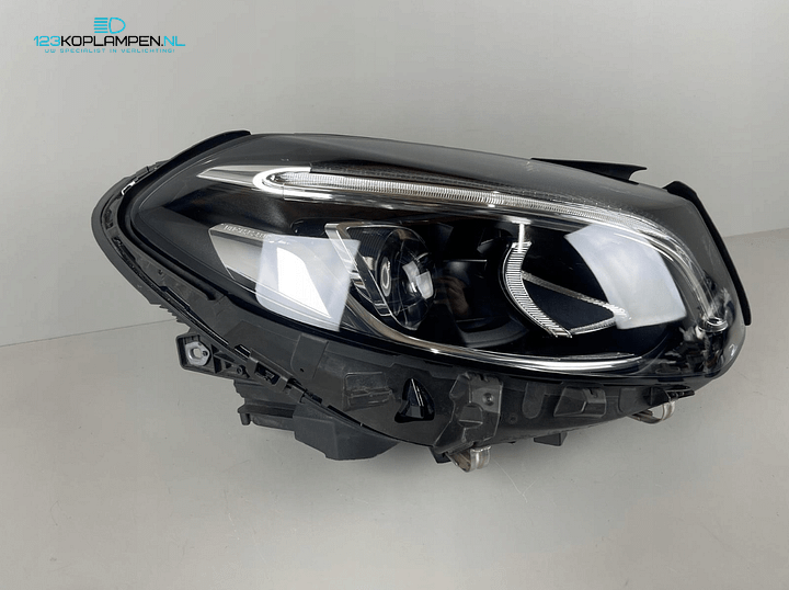 Mercedes B Klasse W246 Performance Facelift koplamp rechts – Foto 3