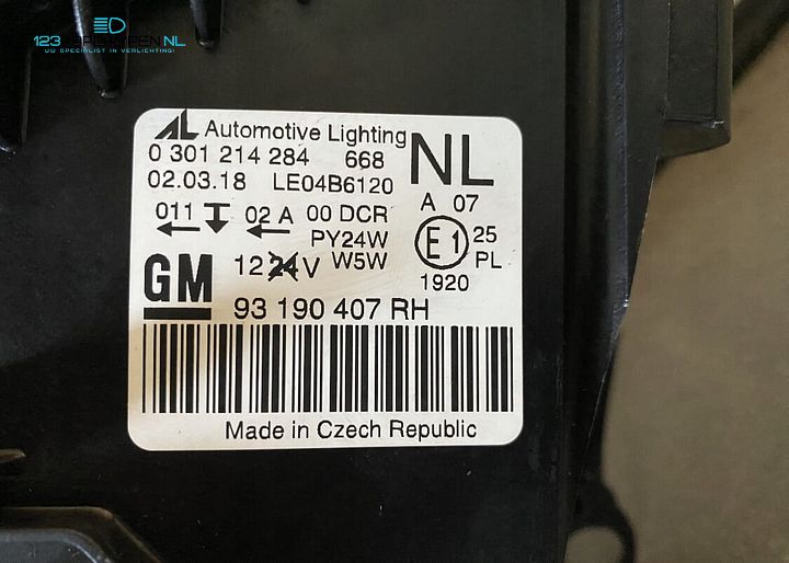Opel Zafira B Bi Xenon koplamp links rechts – Foto 10