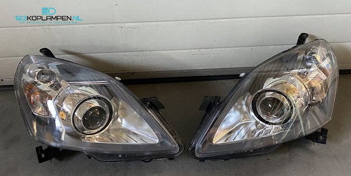 Opel Zafira B Bi Xenon koplamp links rechts – Foto 2