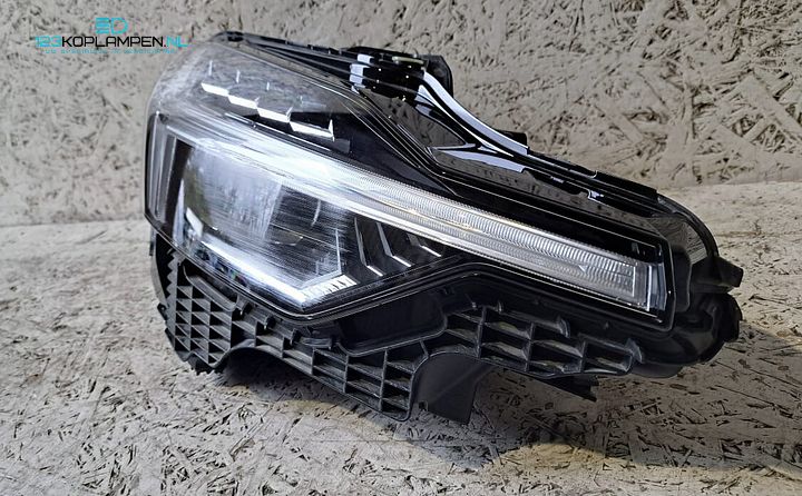 Polestar 2 Full Led Pixel Technology Koplamp rechts – Foto 5