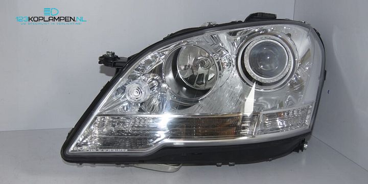 Mercedes M Klasse W164 ML Facelift Xenon koplamp links rechts – Foto 4
