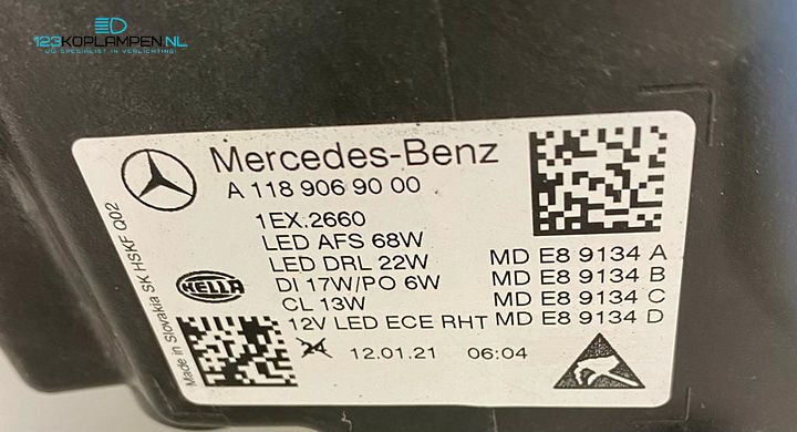 Mercedes CLA C118 Full LED Multibeam koplamp rechts  – Foto 7