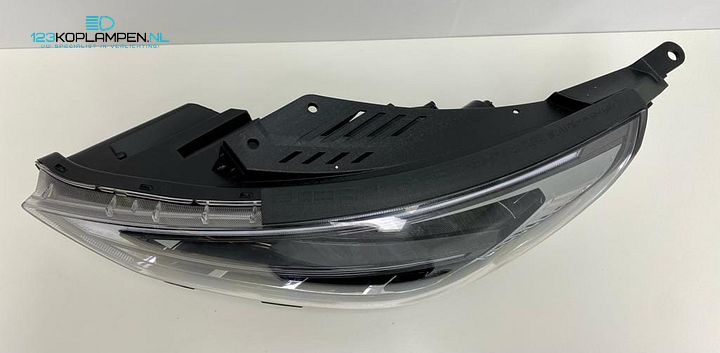 Hyundai i30  Facelift Full LED koplamp links – Foto 3
