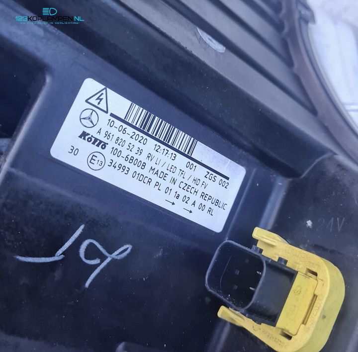 Mercedes Actros MP4 MP5 Led Koplamp links rechts  – Foto 9