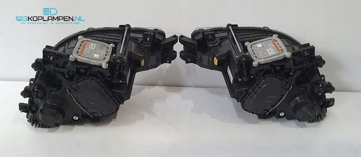 Mercedes Actros MP5 Led Koplamp links rechts  – Foto 8