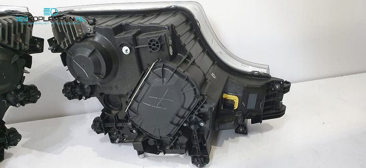 Mercedes Actros MP5 Led Koplamp links rechts  – Foto 5