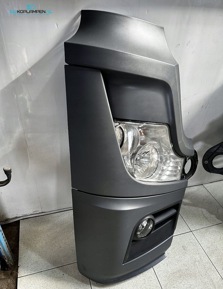 Mercedes Actros MP4 Voorbumper bumperhoek koplamp mistlamp – Foto 2