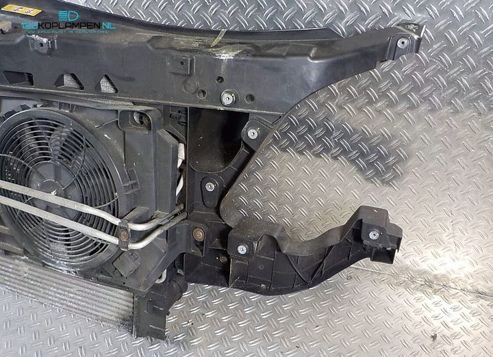 Mercedes Sprinter W906 Voorfront koelerpakket radiateur – Foto 5
