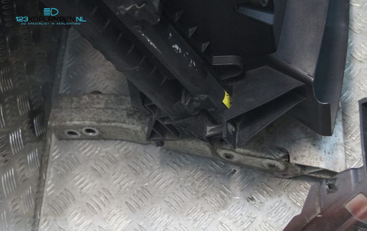 Maserati Levante voorfront koelerpakket radiateur – Foto 8