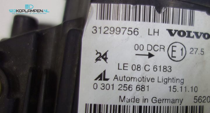 Volvo C70 2 / II Facelift Xenon koplamp links rechts – Foto 6