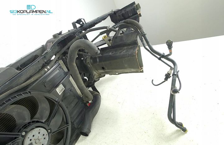 Volvo C70 2 / II 2.4 D5 voorfront koelerpakket radiateur – Foto 7
