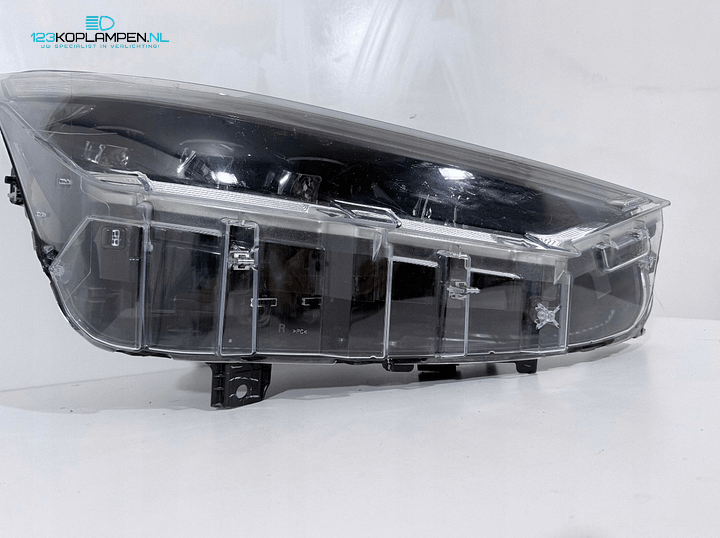 Ford Mustang Mach - E GT Full Led koplamp rechts – Foto 5