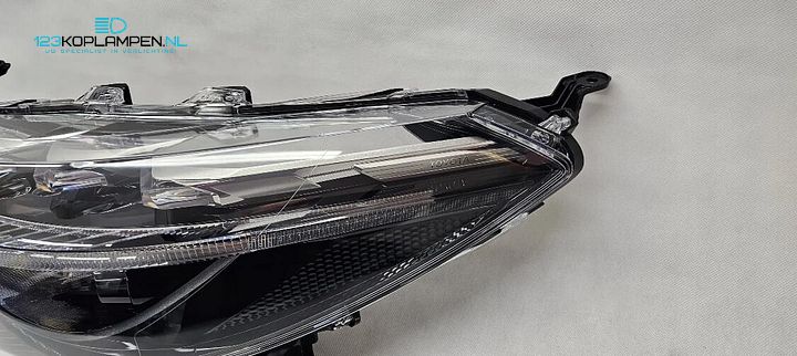 Toyota Corolla Cross Full Led koplamp links  – Foto 6