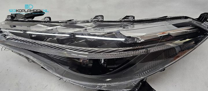 Toyota Corolla Cross Full Led koplamp links  – Foto 7