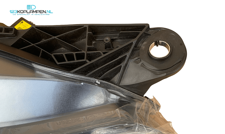 Maserati Quattroporte 6 / VI Facelift Full Led Koplamp links rechts  – Foto 6