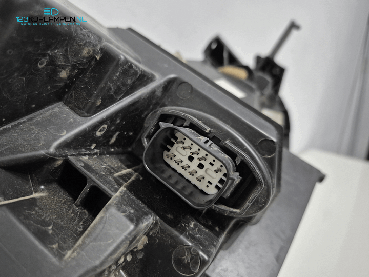 Ford Fiesta MK8 ST Facelift Full Led Koplamp links  – Foto 9