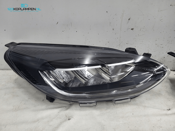Ford Fiesta MK8 ST Facelift Full Led Koplamp links rechts – Foto 3