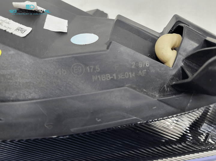Ford Fiesta MK8 ST Facelift Full Led Koplamp links rechts – Foto 11