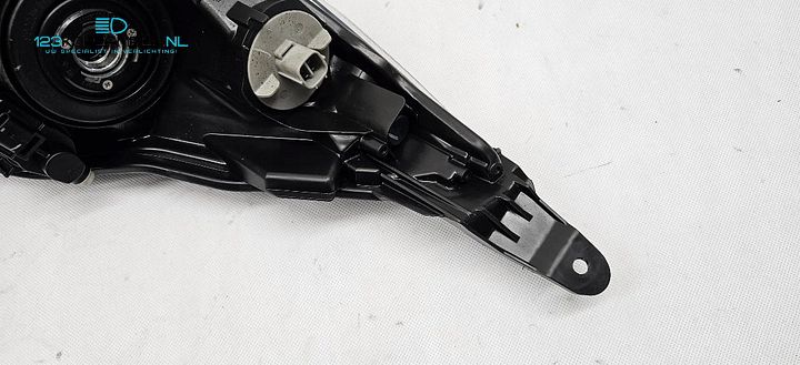 Toyota Aygo 2 / II koplamp links – Foto 11