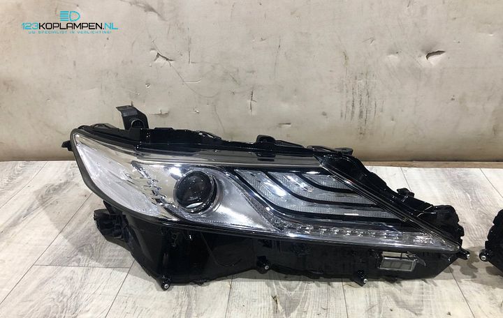 Toyota Camry Full led Facelift koplamp links rechts – Foto 3