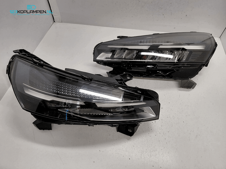 Renault Clio V Facelift Koplamp links rechts – Foto 2