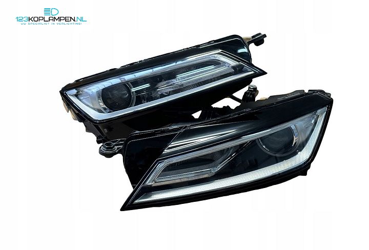 Audi TT TTS 8S Bi Xenon koplamp links rechts 