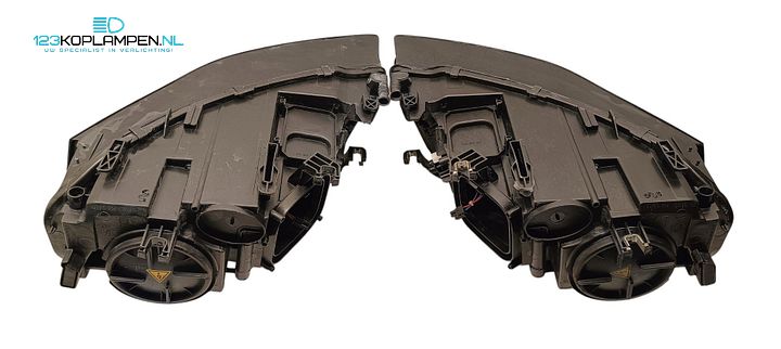 Audi A4 8K Bi-Xenon LED koplamp koplampen links rechts  – Foto 3