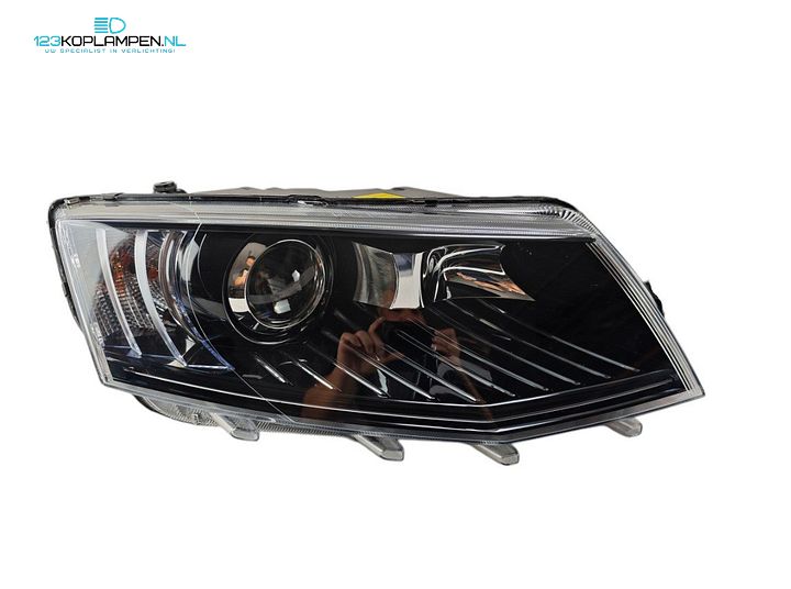 Skoda Octavia 3 Bi-Xenon LED koplamp koplampen links rechts  – Foto 2