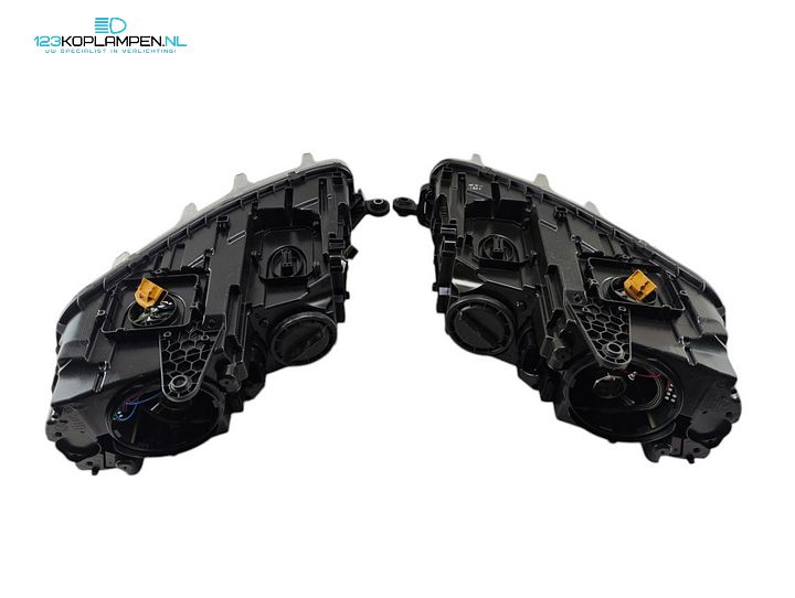 Skoda Octavia 3 Bi-Xenon LED koplamp koplampen links rechts  – Foto 8