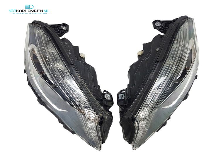 Mercedes A Klasse W176 Bi-Xenon LED koplamp koplampen – Foto 7