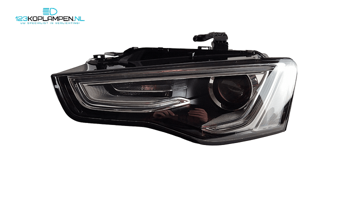 Audi A5 8T Bi-Xenon LED koplamp koplampen  – Foto 3