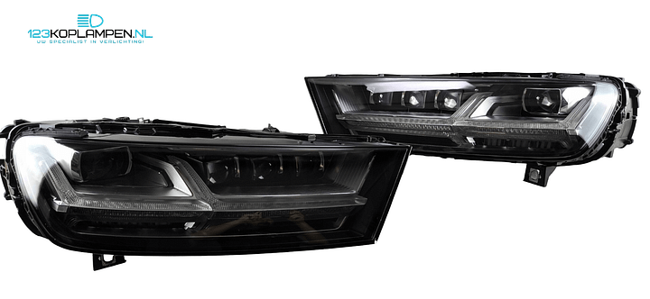 Audi Q7 4M Matrix LED koplamp koplampen links rechts 