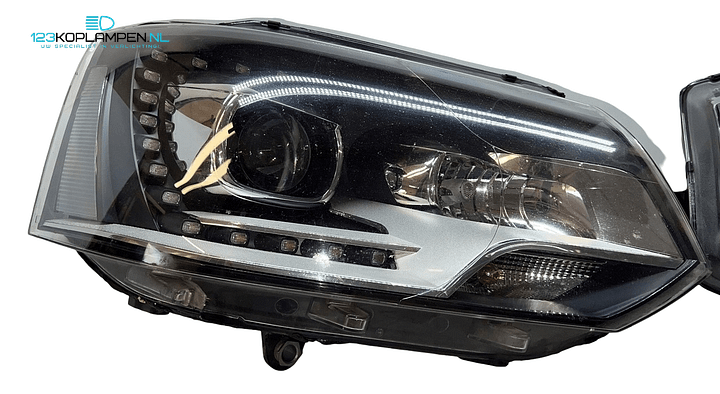 Volkswagen Transporter T5 facelift Xenon LED koplampen koplamp – Foto 2