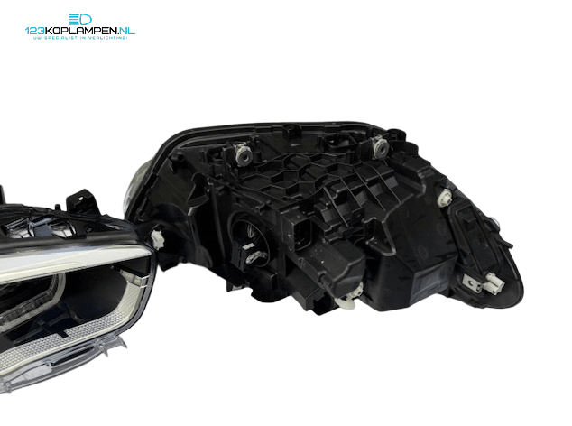BMW 1 Serie F20 F21 LCi facelift Full LED koplamp koplampen  – Foto 4