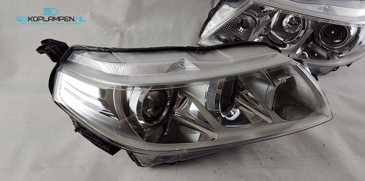 Suzuki Vitara III  H7 LED koplamp koplampen links rechts  – Foto 2