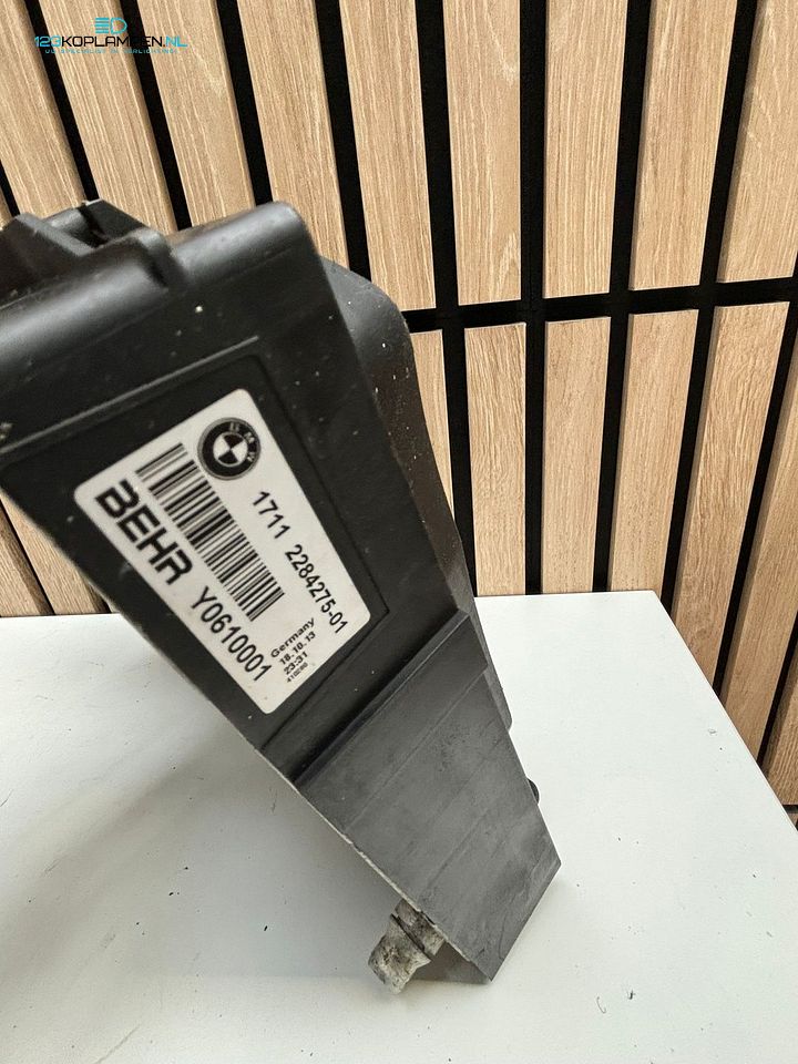 BMW M5 F10 M6 F12 F13 extra koeler radiateur links – Foto 3