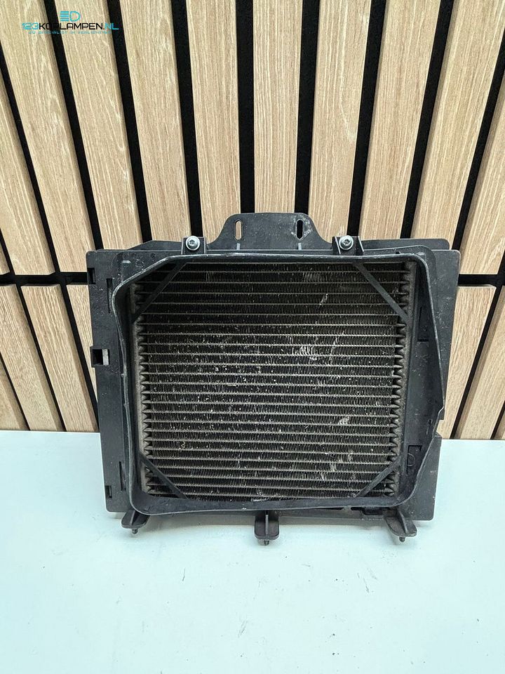 BMW M5 F10 M6 F12 F13 extra koeler radiateur links – Foto 2
