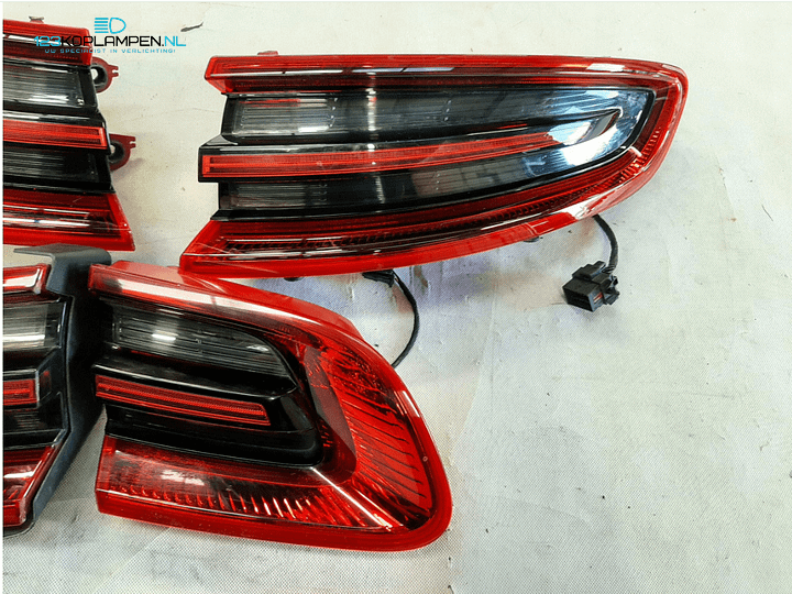 Porsche Macan 95B achterlichten achterlicht  – Foto 3