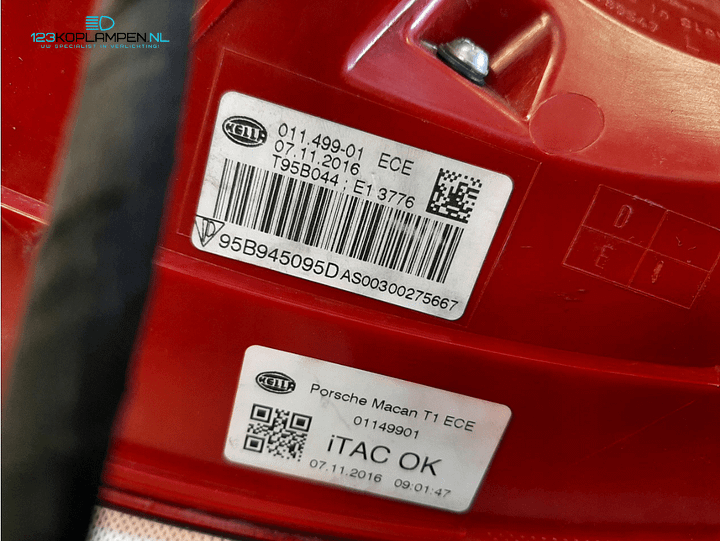 Porsche Macan 95B achterlichten achterlicht  – Foto 8