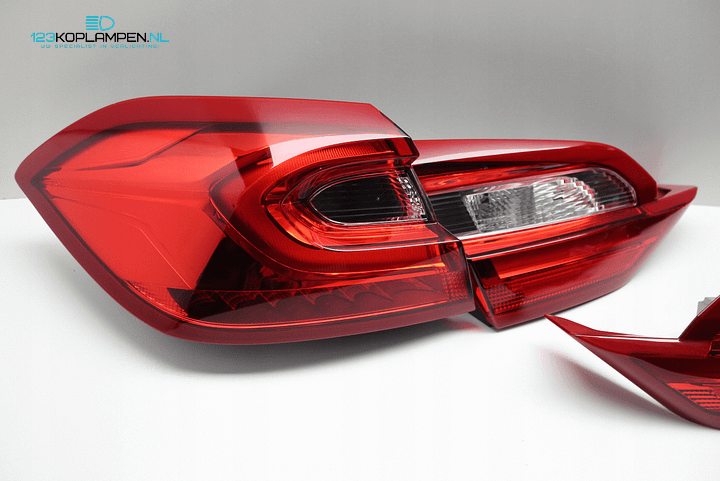 Ford Fiesta MK8 achterlichten achterlicht  – Photo 4