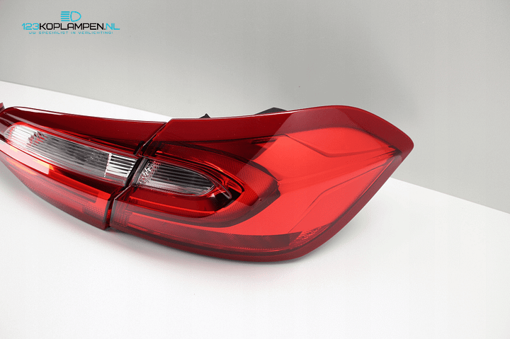 Ford Fiesta MK8 achterlichten achterlicht  – Photo 5