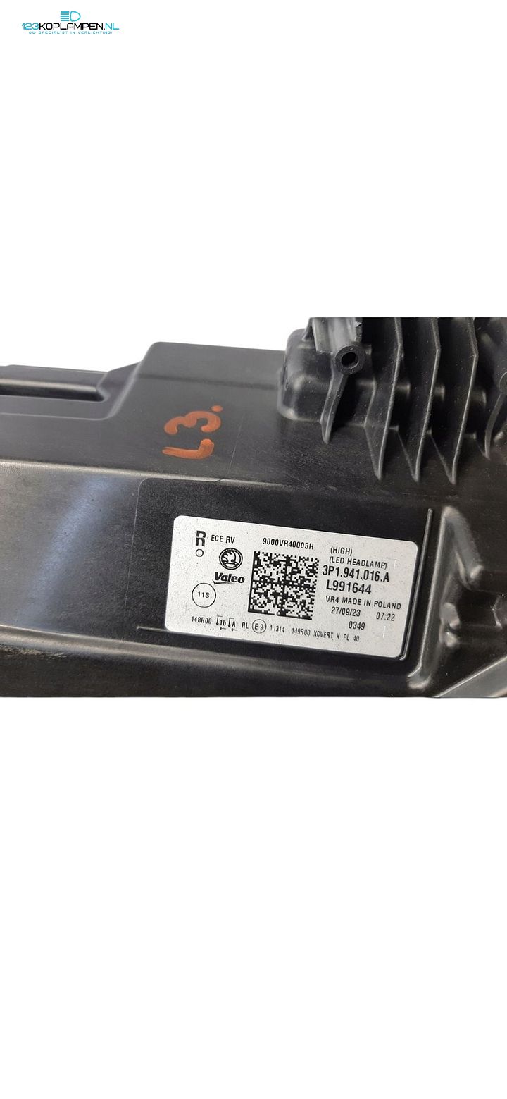 Skoda Superb 4 Full LED Crystal Lighting Koplamp Rechts 3P1941016A – Compleet met modules – Foto 4