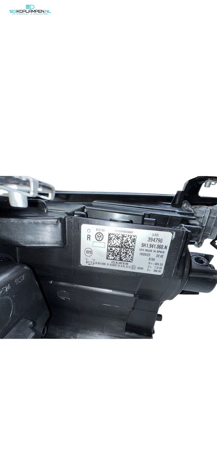 Volkswagen Golf 8 GTI Clubsport / R Black Full LED IQ.Light Koplamp Rechts 5H1941060N – Compleet met modules – Foto 4